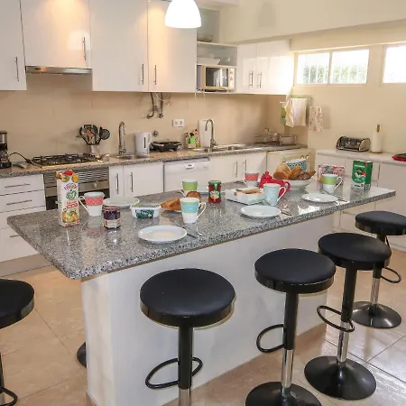 Apartment Roy's Place By Interhome